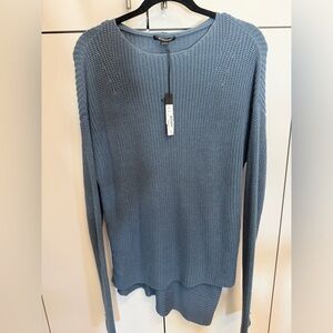 Nwt large acrobat sweater with asymmetrical hem paid $150